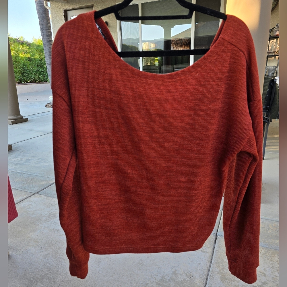 SHEIN Orange Burgundy Crew Neck Top